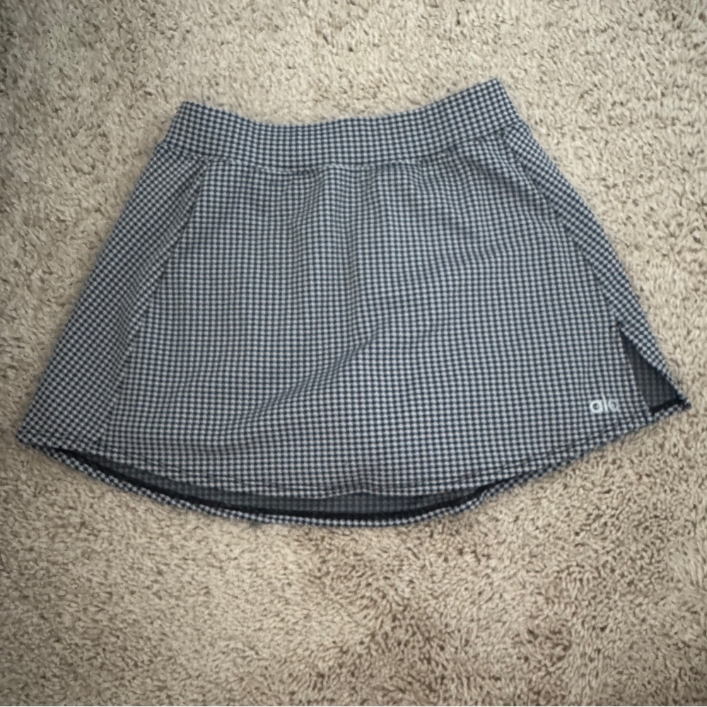 ALO Yoga Black and White Athletic Skirt
